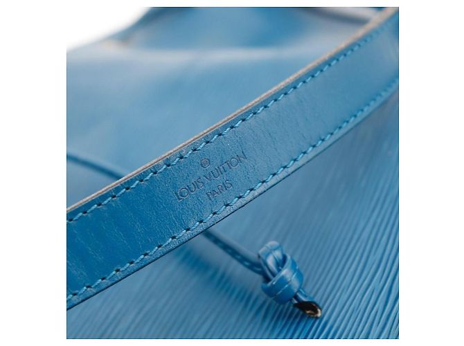 Bolsa Bucket Louis Vuitton Epi Noe GM Azul - vista 10