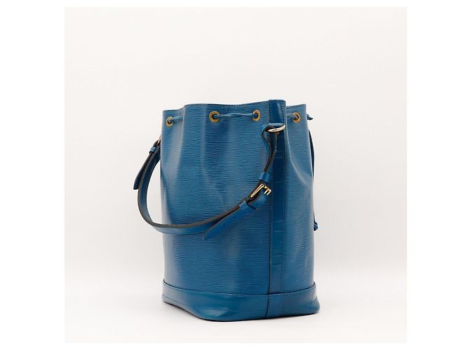 Bolsa Bucket Louis Vuitton Epi Noe GM Azul - vista 4