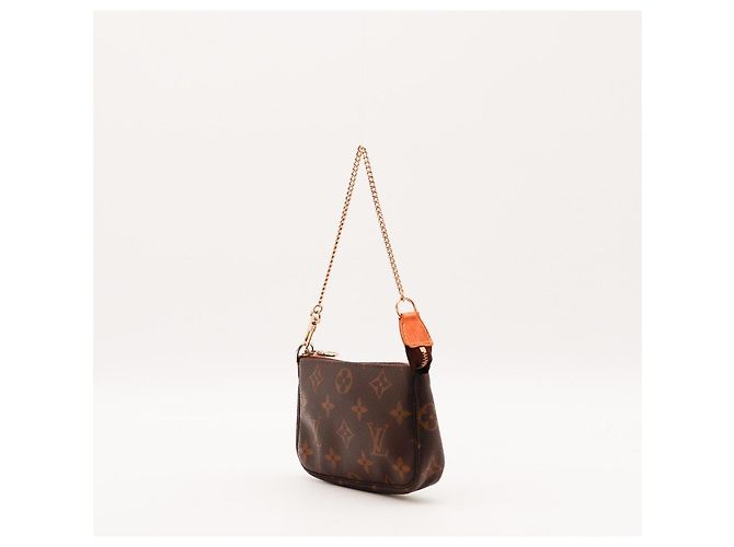 Bolsa Pochette Accessoires em canvas Monogram Louis Vuitton Marrom Monograma - vista 4