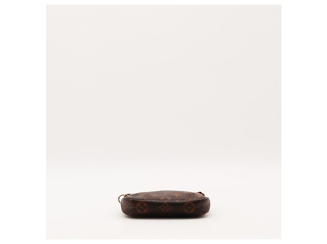 Bolsa Pochette Accessoires em canvas Monogram Louis Vuitton Marrom Monograma - vista 5