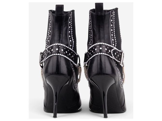 Botines de tacón Chelsea Dior by Galliano SS04 ‘D´Trick’ con banda de perlas Negro - vista 4