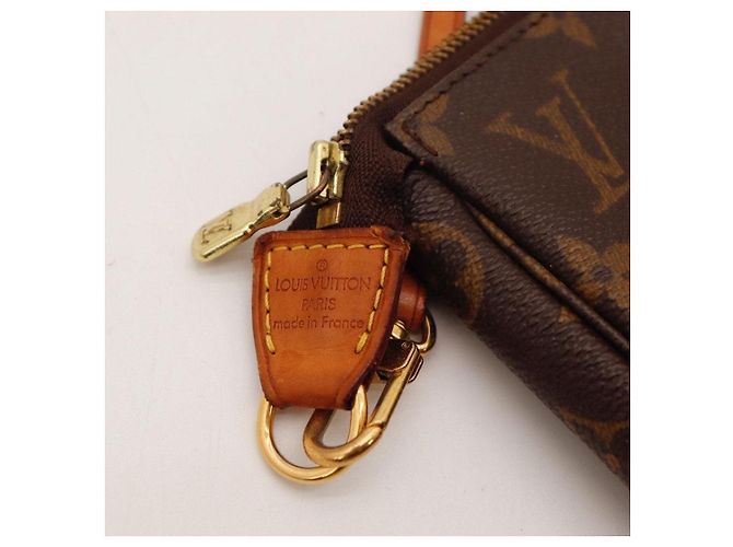 Bolsa Louis Vuitton Monogram Pochette Accessoires Marrom Monograma - vista 7