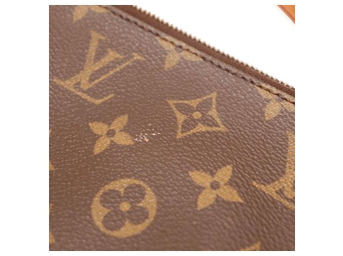 Bolsa Louis Vuitton Monogram Pochette Accessoires Marrom Monograma - vista 8