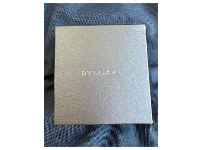 Bulgari Collana Bvlgari Divas' Dream Madreperla e Diamante Bianco D'oro - vista 6