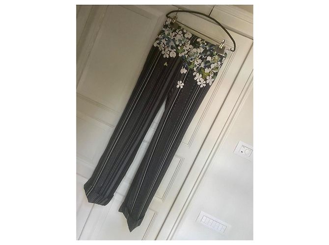 3.1 Phillip Lim Pantalones a Rayas con Estampado Floral Negro Blanco Azul Verde - vista 2