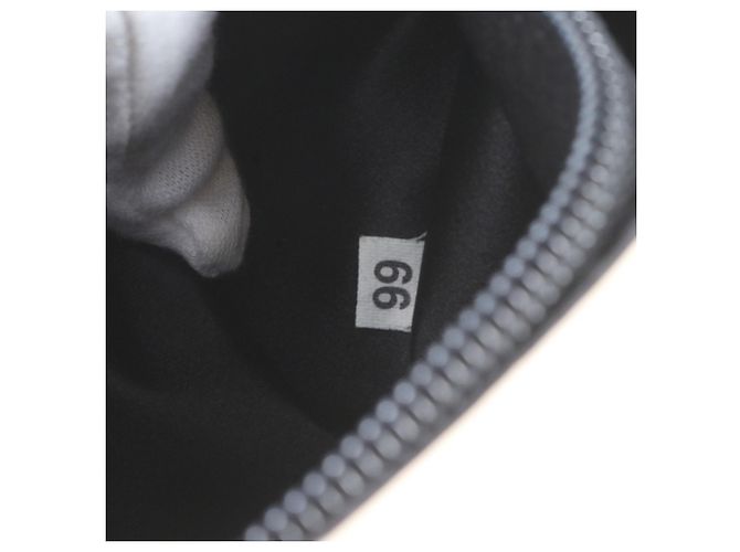 Borsa Tote in pelle di vitello Prada con logo triangolare Bianco - vista 9