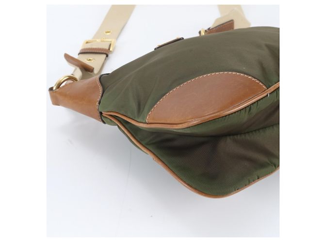 Bolsa de ombro em couro e nylon Tessuto com logo triangular Prada Caqui - vista 6