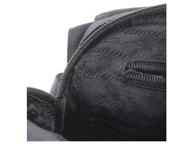 Bolsa de ombro em couro e nylon Tessuto com logo triangular Prada Preto - vista 8