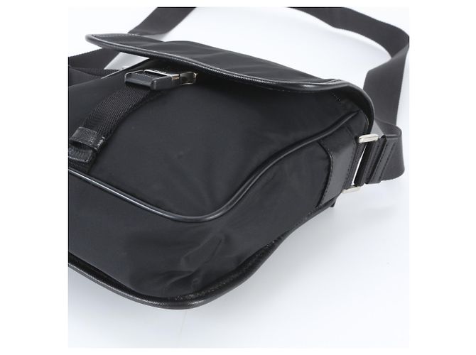 Bolsa Messenger Prada em nylon Tessuto e couro Saffiano Preto - vista 4