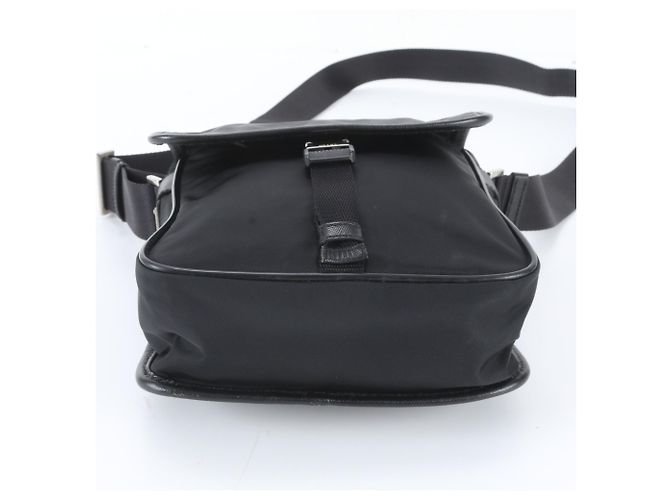 Bolsa Messenger Prada em nylon Tessuto e couro Saffiano Preto - vista 5