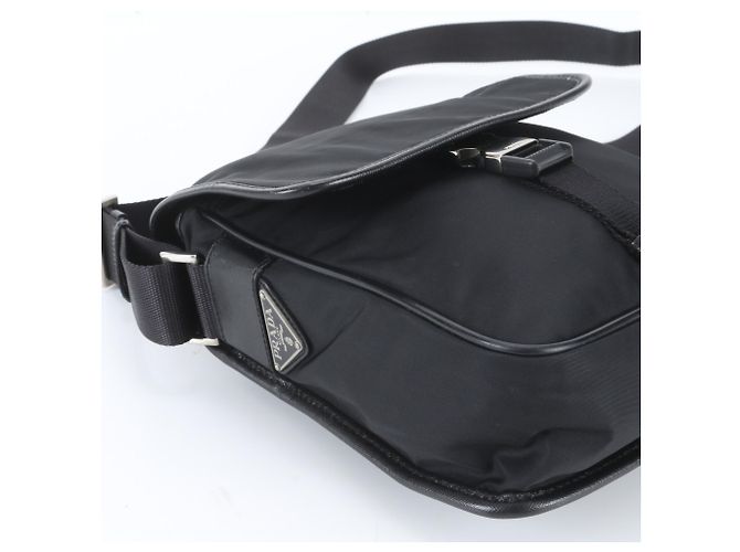Bolsa Messenger Prada em nylon Tessuto e couro Saffiano Preto - vista 6