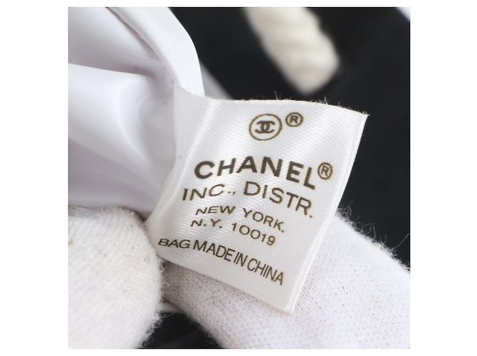 Borsa a tracolla a righe Chanel Nero Bianco - vista 7