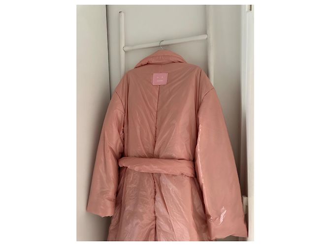 Acne Studios Casaco Puffer Rosa com Cinto - vista 12