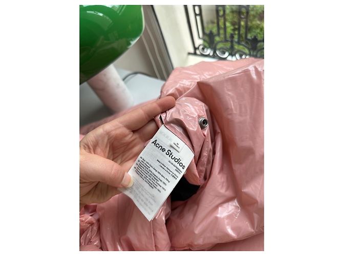 Acne Studios Casaco Puffer Rosa com Cinto - vista 9