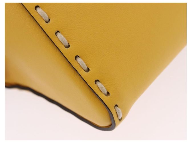 FENDI Celeria Triangle Shoulder Bag Leather Yellow Gold Tone 8BS053 - vista 17