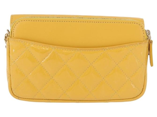 CHANEL COCO Mark Chain Shoulder Bag Cuero charol Amarillo Oro CC - vista 2
