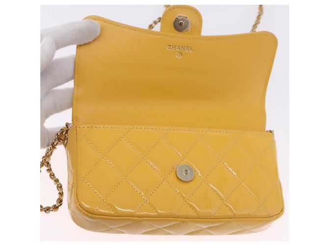 CHANEL COCO Mark Chain Shoulder Bag Cuero charol Amarillo Oro CC - vista 9