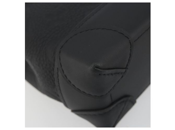 LOUIS VUITTON Taurillon Clemence Monogram Steamer PM Black M24436 - vista 16