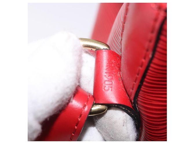 LOUIS VUITTON Epi Petit Noe Shoulder Bag Red M44107 LV - vista 12