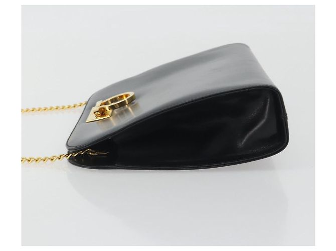 Salvatore Ferragamo Gancini Chain Shoulder Bag Leather Black Gold - vista 5