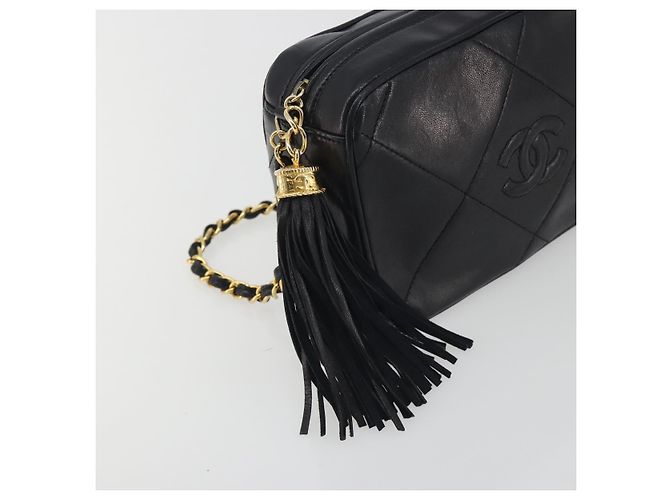 CHANEL Matelasse Chain Shoulder Bag Lamb Skin Gold Black CC - vista 18