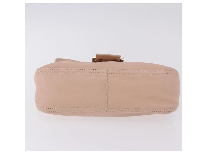 FENDI Mamma Baguette Shoulder Bag Leather Pink Gold - vista 5