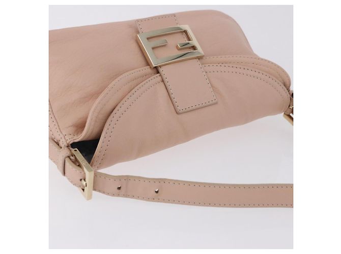 FENDI Mamma Baguette Shoulder Bag Leather Pink Gold - vista 6