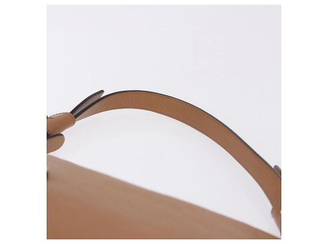 Salvatore Ferragamo Sac à épaule Gancini Cuir Beige Argent - vue 14