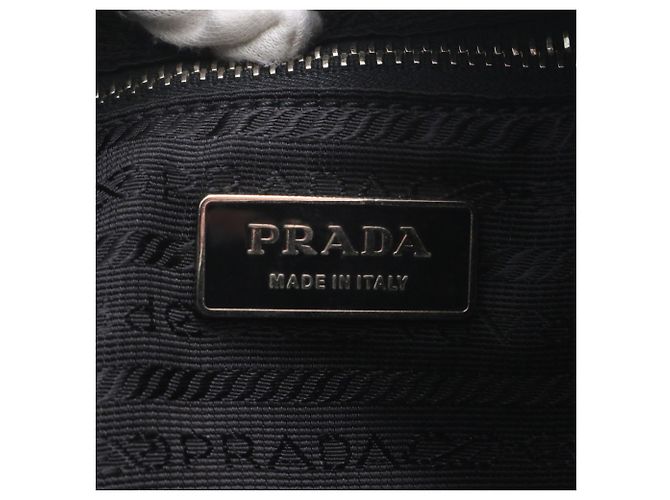 Borsa Tote Prada in nylon Tessuto con logo triangolare nero - vista 8
