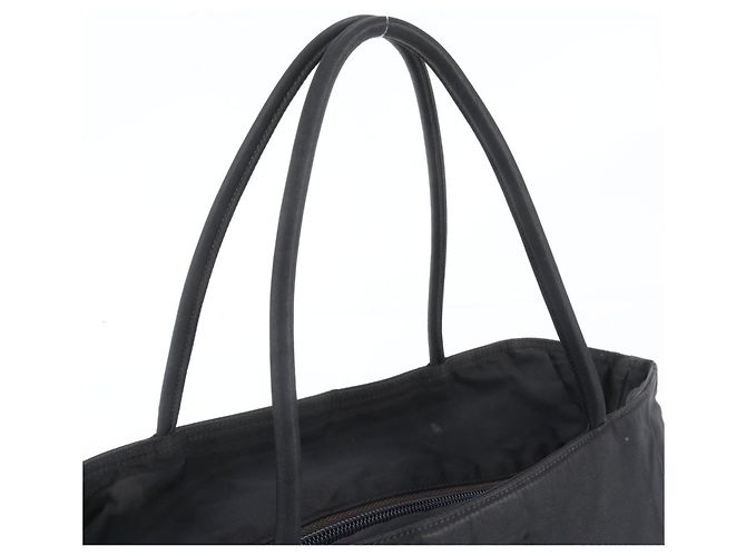 Tote Sac cabas Prada en nylon Tessuto avec logo triangle Noir - vue 2