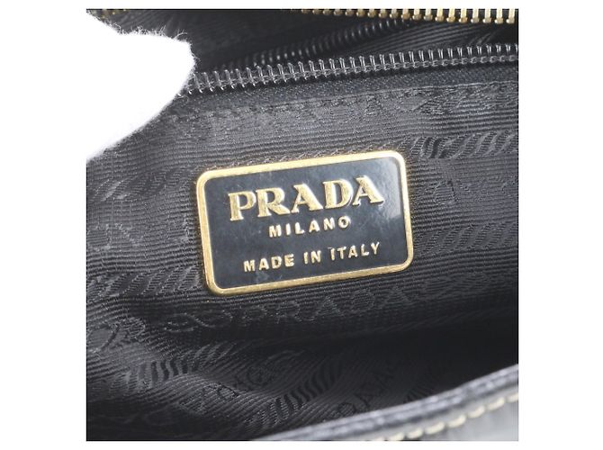 Prada Leder-Tote-Bag mit Dreieckslogo Schwarz - Ansicht 9