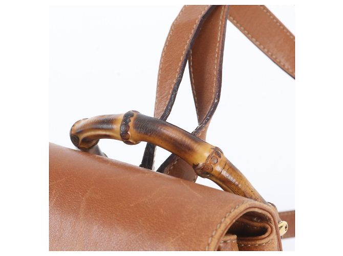 Zaino e borsa a tracolla Gucci Old Bamboo in pelle Cammello - vista 2