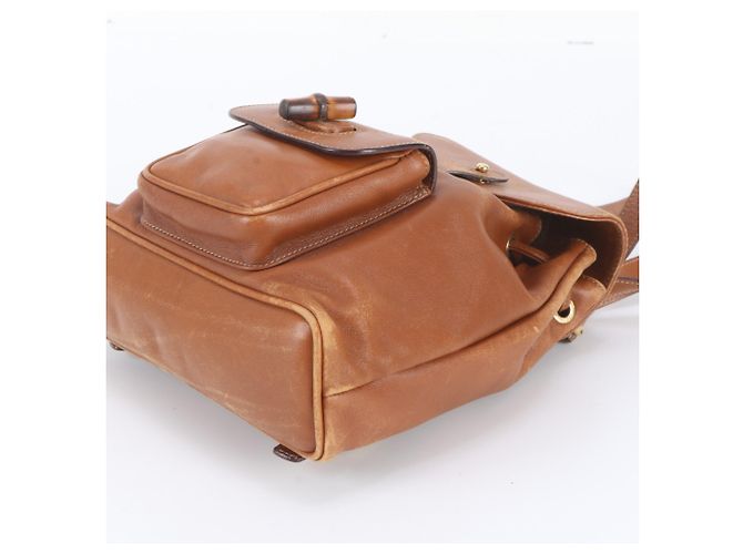Zaino e borsa a tracolla Gucci Old Bamboo in pelle Cammello - vista 4