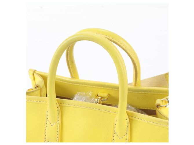 MCM Munich Mini Bolso de piel 2-Way Amarillo - vista 3
