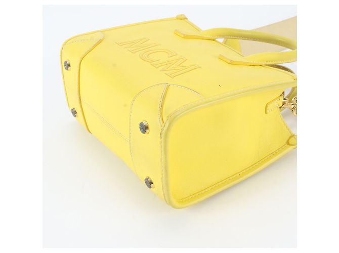 MCM Munich Mini Bolso de piel 2-Way Amarillo - vista 5