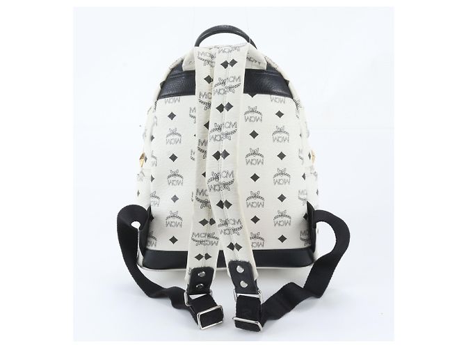 Zaino e borsa a tracolla in pelle borchiata MCM Visetos Bianco - vista 3