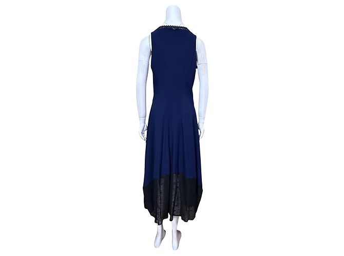High Tech Kleid in Marineblau mit Spitzenbesatz Schwarz - Ansicht 7