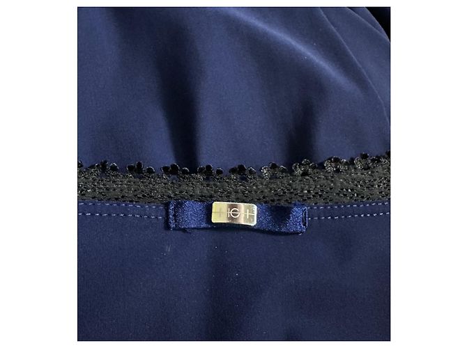 High Tech Kleid in Marineblau mit Spitzenbesatz Schwarz - Ansicht 9