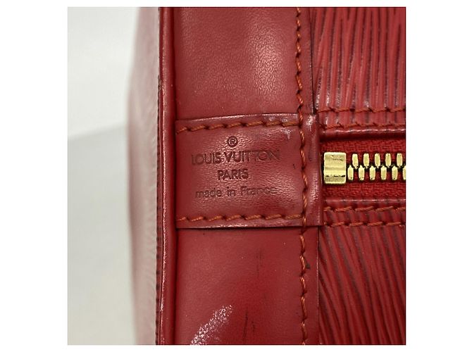 Bolsa Louis Vuitton Alma Epi Vermelho - vista 5