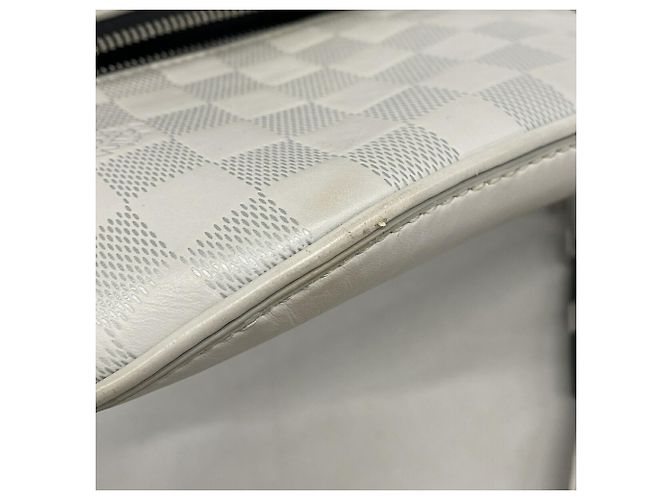 Louis Vuitton Damier Infini Bumbag N40326 Bianco - vista 8