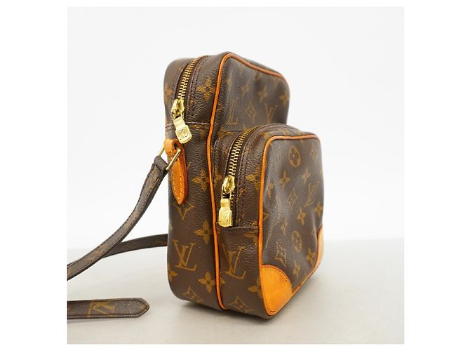 Sac à épaule Louis Vuitton Monogram Amazon Marron - vue 2