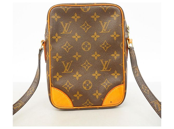 Sac à épaule Louis Vuitton Monogram Amazon Marron - vue 9