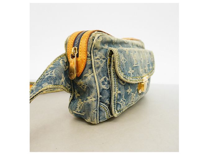 Pochete Louis Vuitton Monogram Denim Azul - vista 2