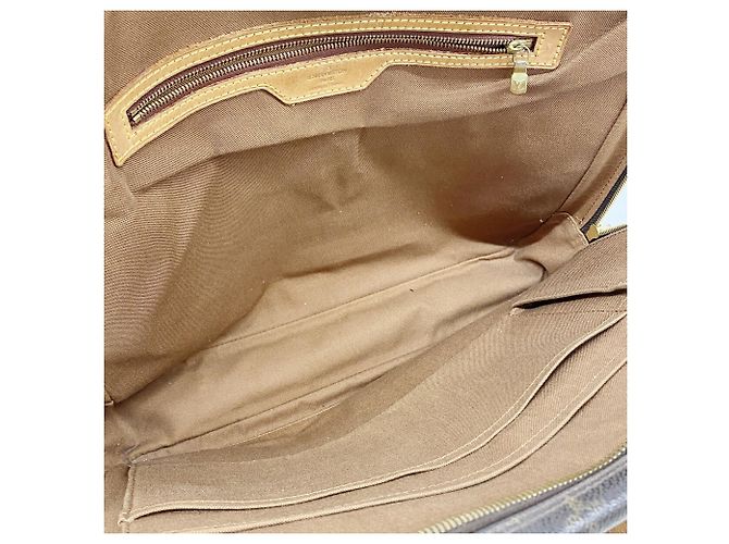 Bolsa Louis Vuitton Monogram Portedocument Pegase M53343 Marrom - vista 4