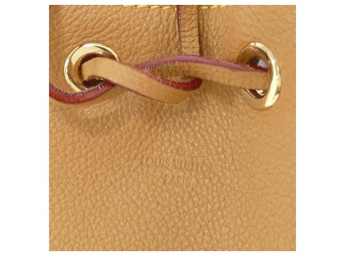 Louis Vuitton Noe BB Schultertasche Braun - Ansicht 5
