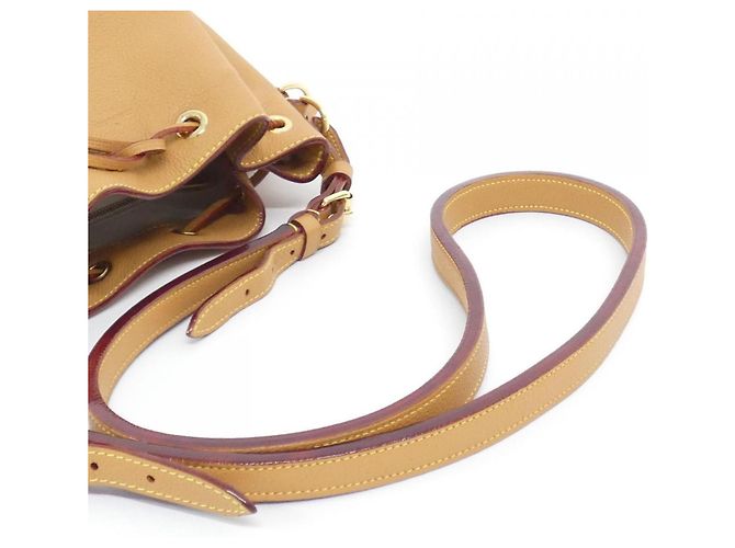 Louis Vuitton Noe BB Schultertasche Braun - Ansicht 8