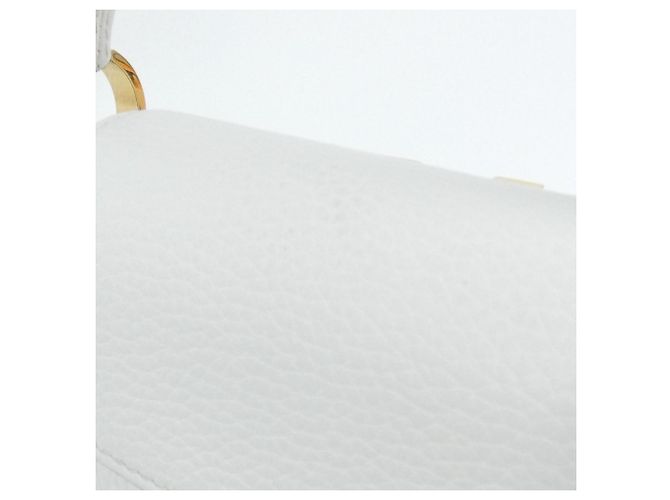 Borsa Louis Vuitton Capucines BB Bianco - vista 5