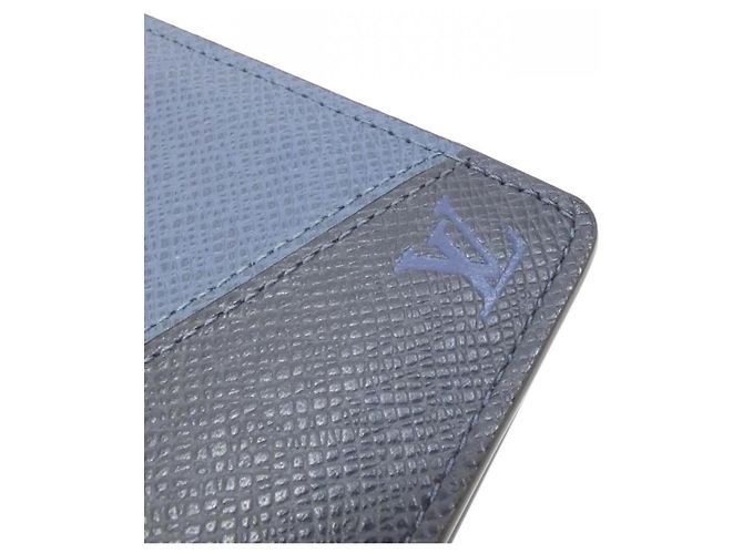 Organizer Louis Vuitton Porta-cartões Taiga - vista 3