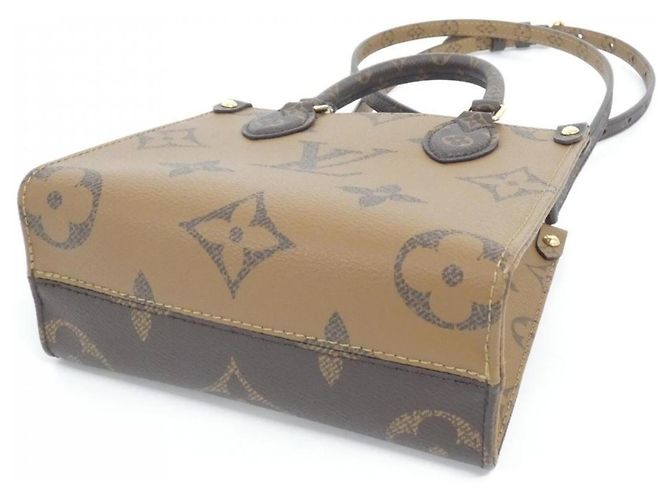 Louis Vuitton Monogram Giant OnTheGo BB Handtasche Braun - Ansicht 3