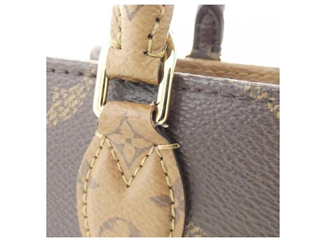 Louis Vuitton Monogram Giant OnTheGo BB Handtasche Braun - Ansicht 4